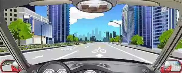 路面标记指示这段道路上最高限速为80公里/小时。