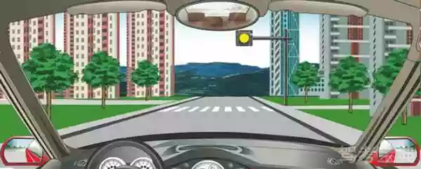 看到图中所示道路信号不断闪烁时，说明前方发生了什么情况？